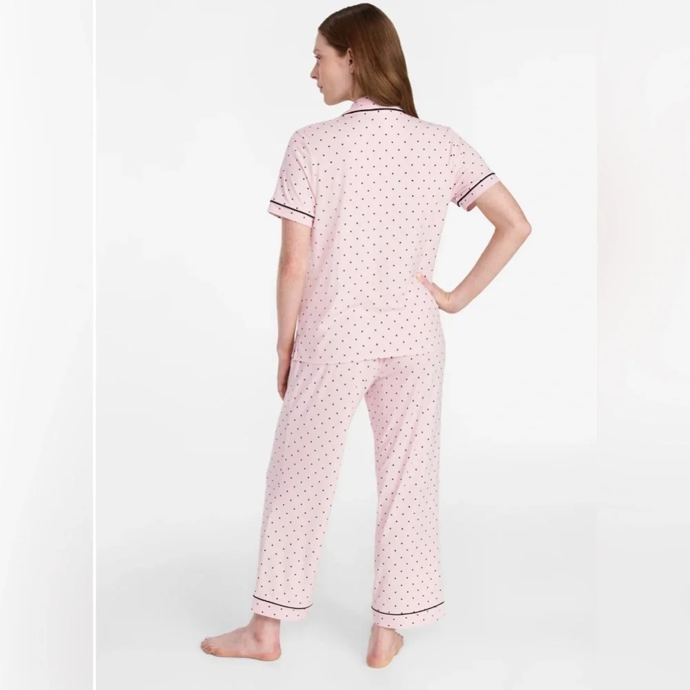 Joyspun Women's Dreamy Soft Collection Notch Knit Top Capri Pants Pajama Set 2X